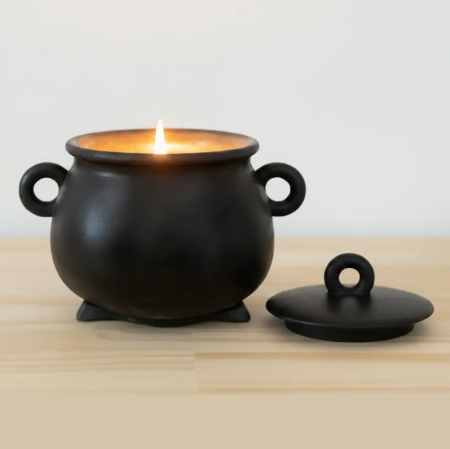 Wandering Wyld, Beeswax Cauldron Candles with Silver Apothecary Co.
