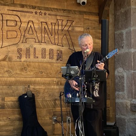 Bank Saloon, Gary Douglas