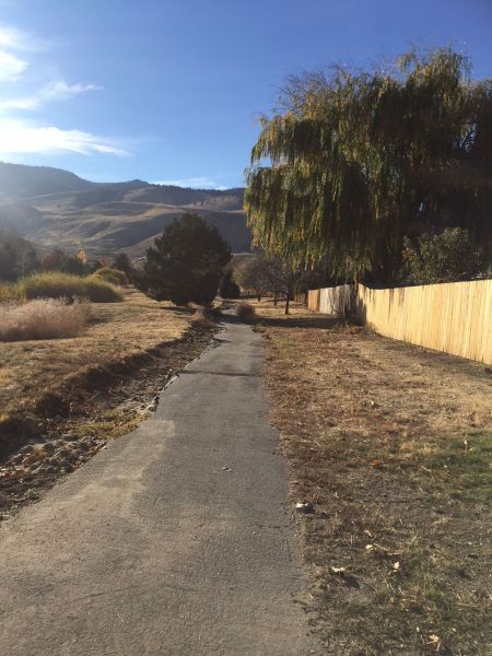 Muscle Powered, Muscle Powered Tuesday Evening Hike February 25 at Long Ranch Estates