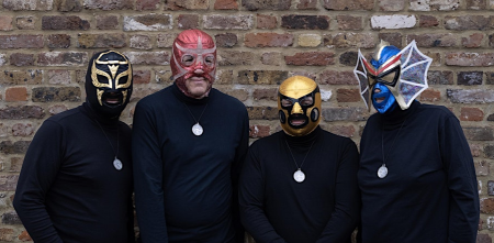 Nashville Social Club, Los Straitjackets