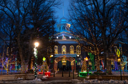 Brewery Arts Center, Silver & Snowflakes Festial of Lights
